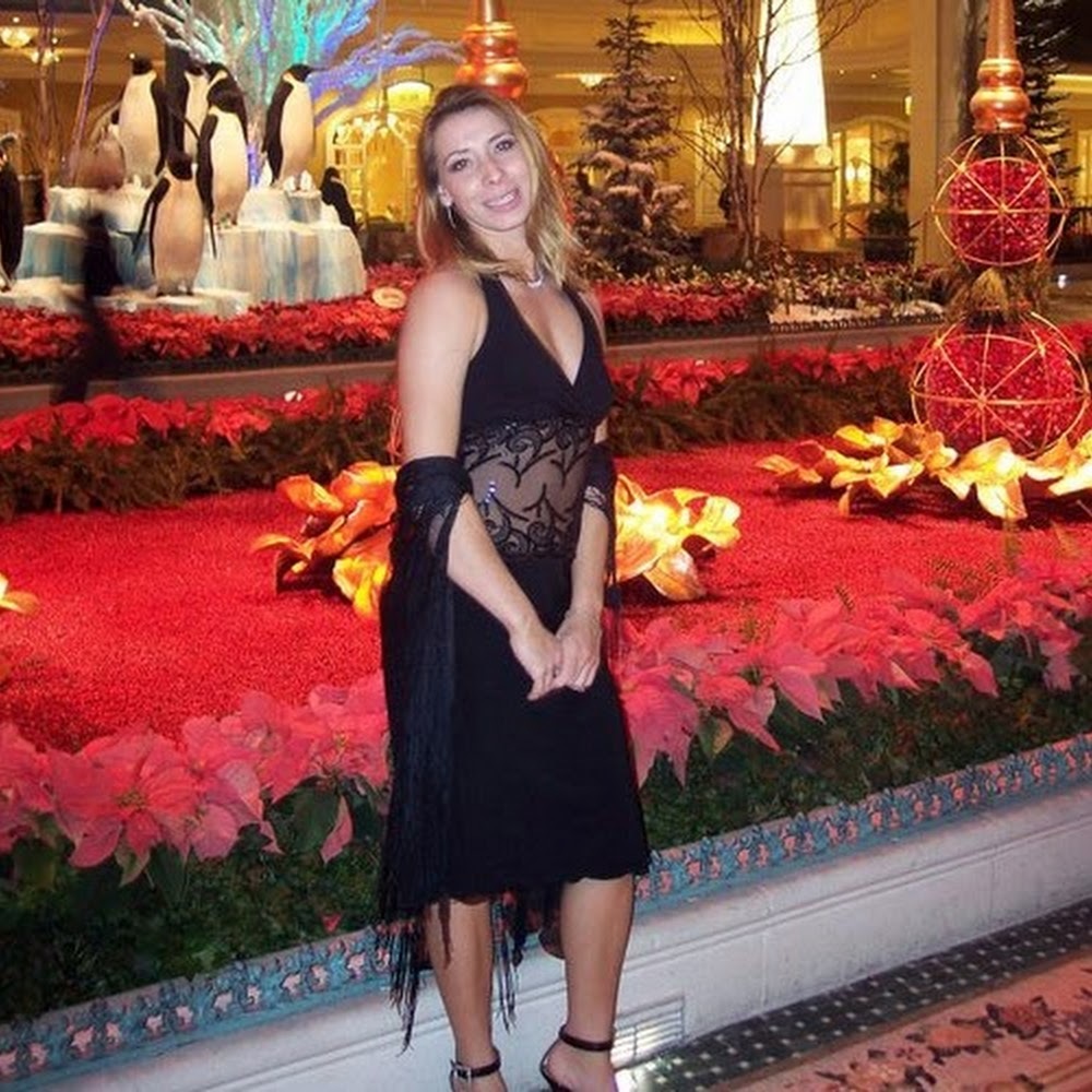 Meet your Posher, Crystal